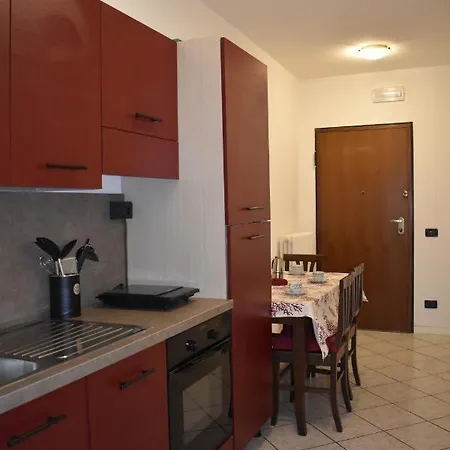 Appartamenti Villa Lina Desenzano del Garda Exterior photo
